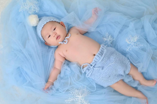 岳阳孕妇肚子上长红点